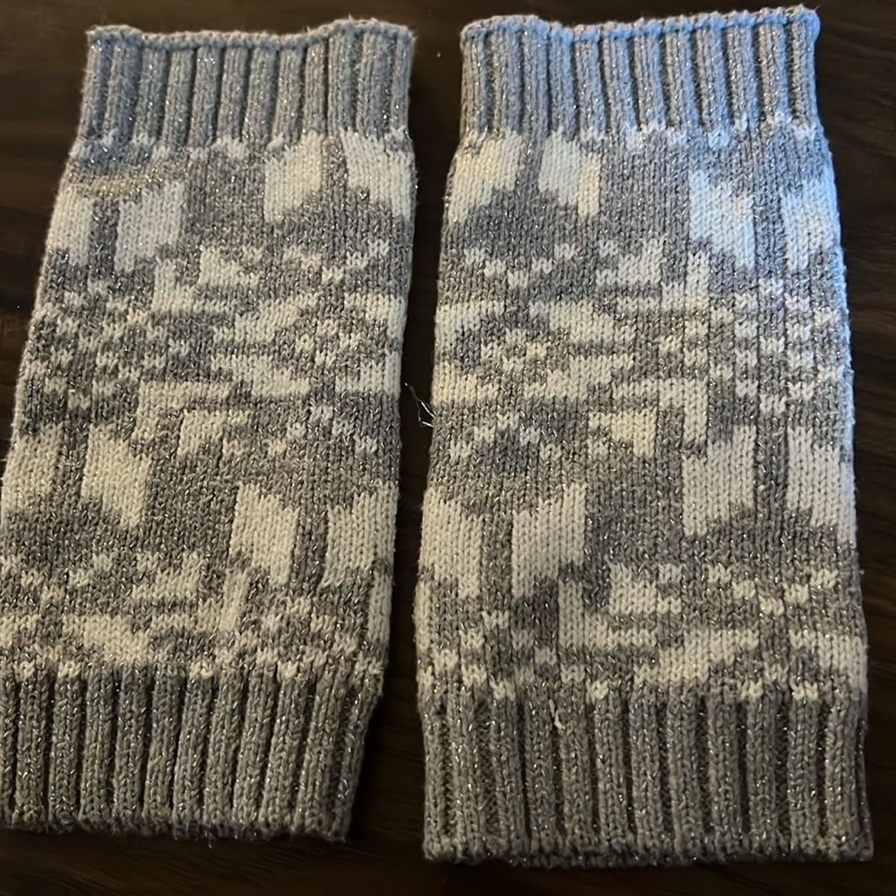 Girls 2t arm warmers/ leg warmers GUC
